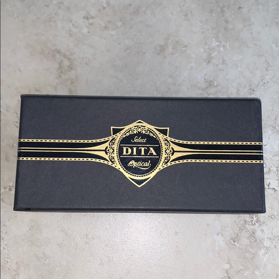 Dita Box